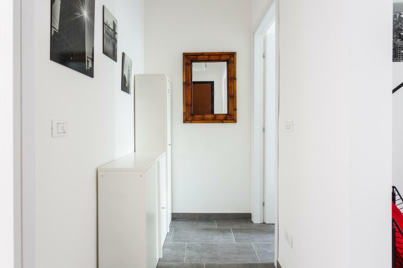 Comfortable Family Group Apartment Via Paruta Milan Exterior photo