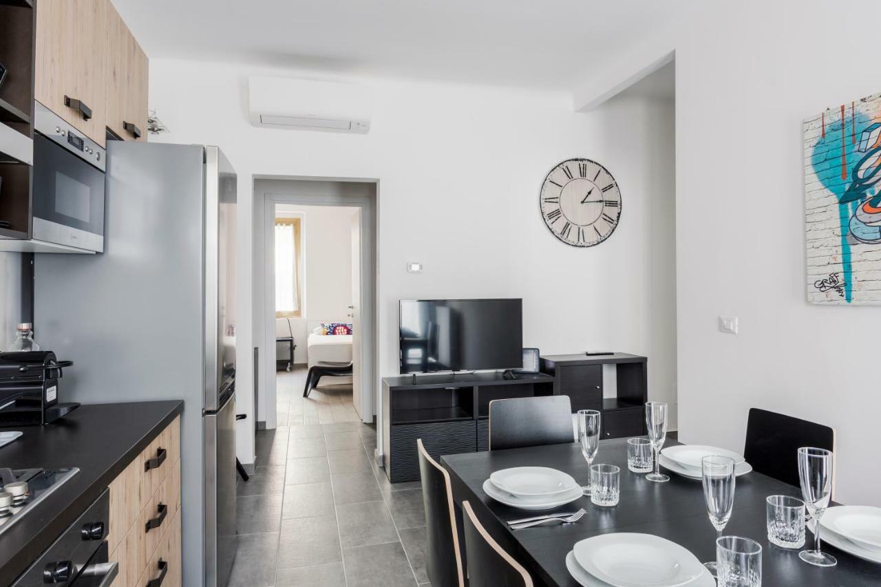 Comfortable Family Group Apartment Via Paruta Milan Exterior photo